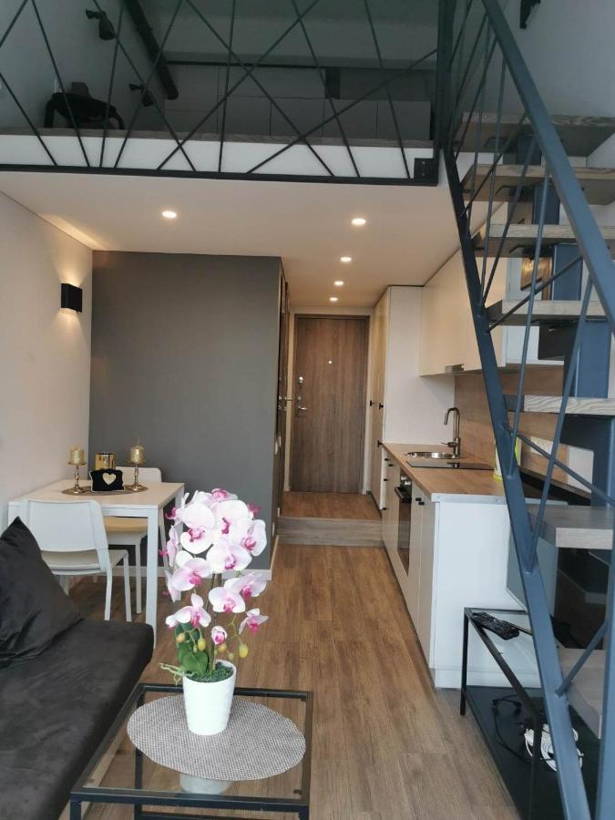 Lofto Tipo 2 Kambariu Butas Lägenhet Kaunas Exteriör bild